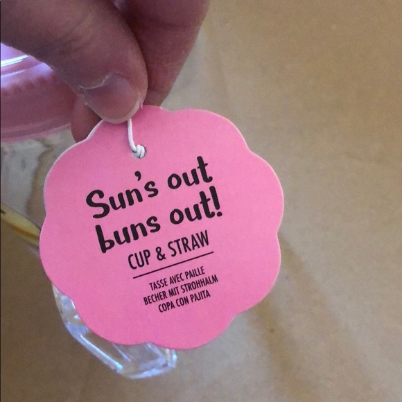 Cup with straw - Picture 2 of 3